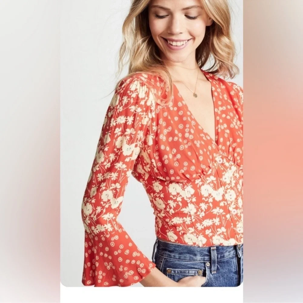 Free People Top Women’s XS Floral Lady Bohemian Crop Blouse Bell Sleeve DD